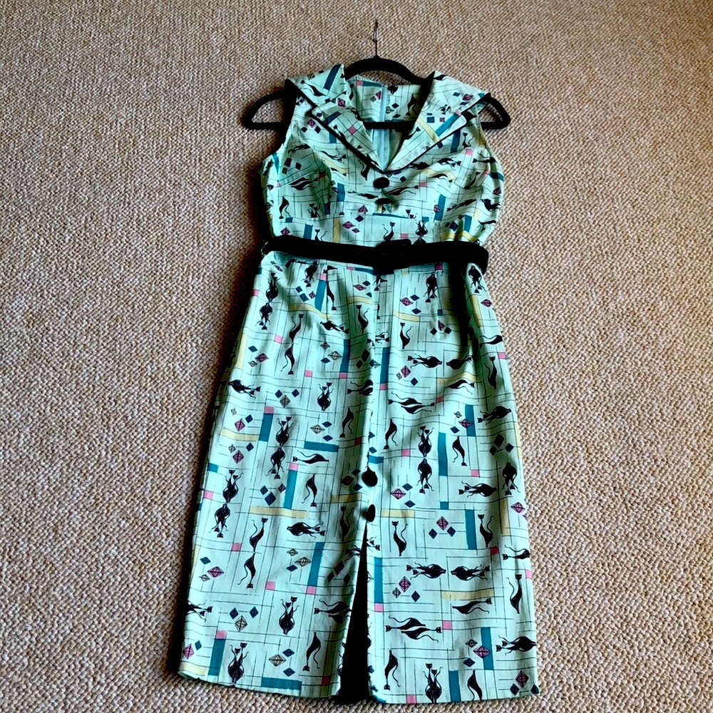 Voodoo Vixen Pin Up Kitten ‘50s inspired fitted pencil midi dress w/belt - Picture 3 of 8